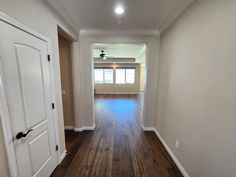 2611 Barrowby St — Photo 5