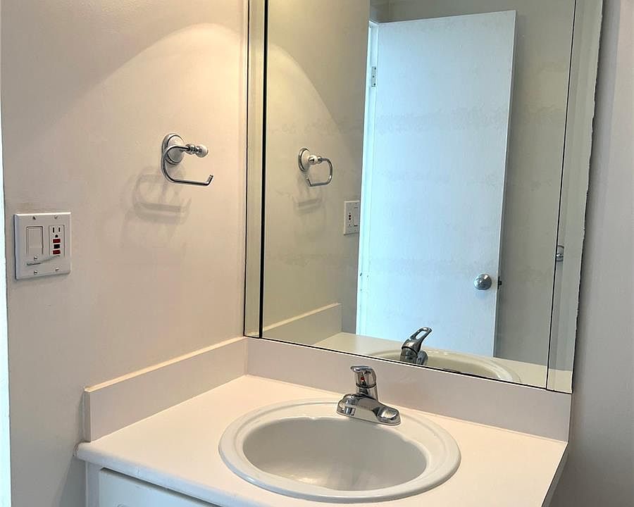 1st image of 1453 N Treasure Dr #70