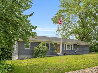 2 Hemlock Street, Hudson, NH, 03051