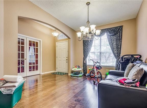 2nd image of 1300 Prairie Dr