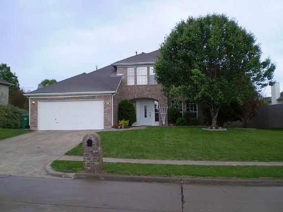 4th image of 405 High Meadow Dr