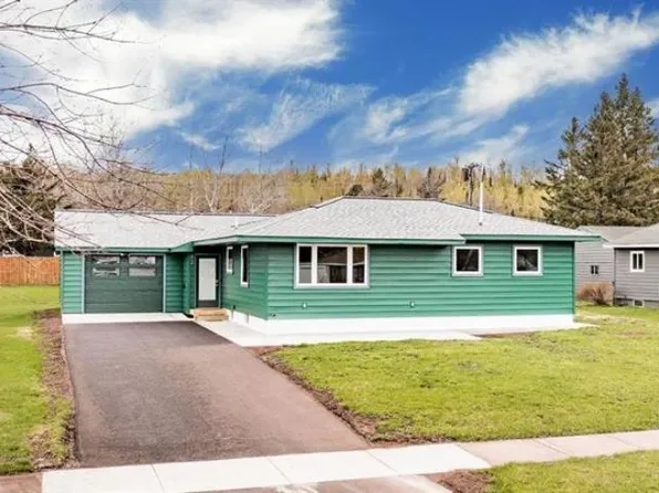 82 Edison Blvd, Silver Bay, MN 55614