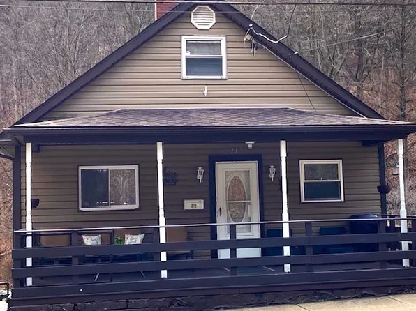 213 Crawford Run Rd, Creighton, PA 15030
