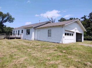 14223 Cornflower Rd, Ore City, TX 75683