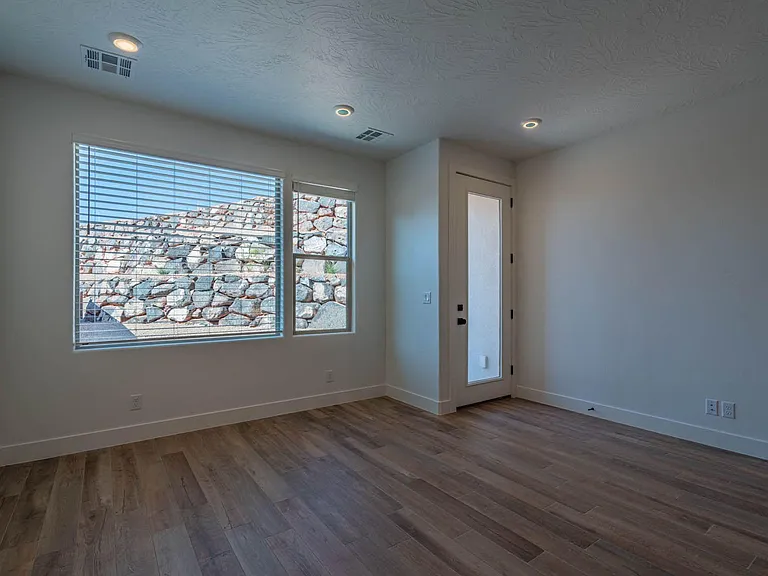 795 N Via Modelo Cir — Photo 33