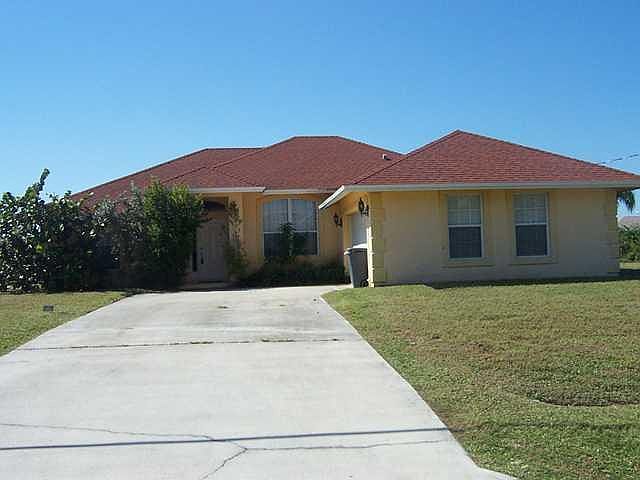 1st image of 1798 SE Fallon Drive