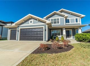 8804 W 166th St, Overland Park, KS 66221