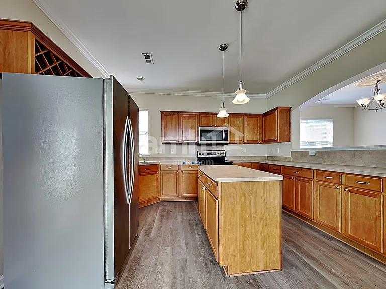 13555 Aldenbrook Dr — Photo 3