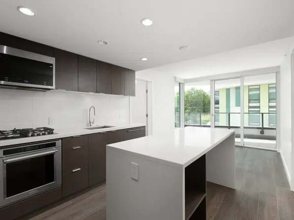 8189 Cambie St #302, Vancouver, BC V6P 0G6