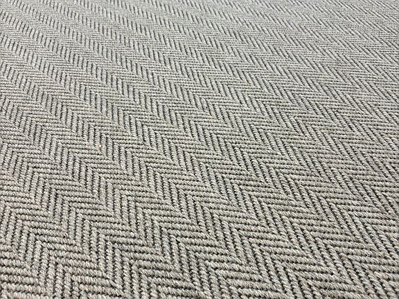 5th image of 800 Delaware St