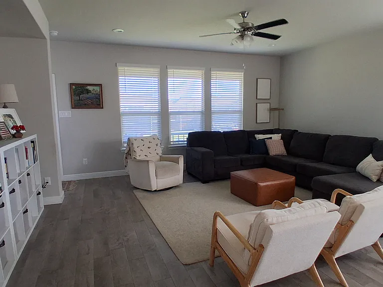 309 Clayton St — Photo 22