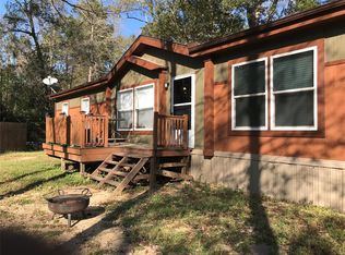 200 Edwards Ln, Willis, TX 77378