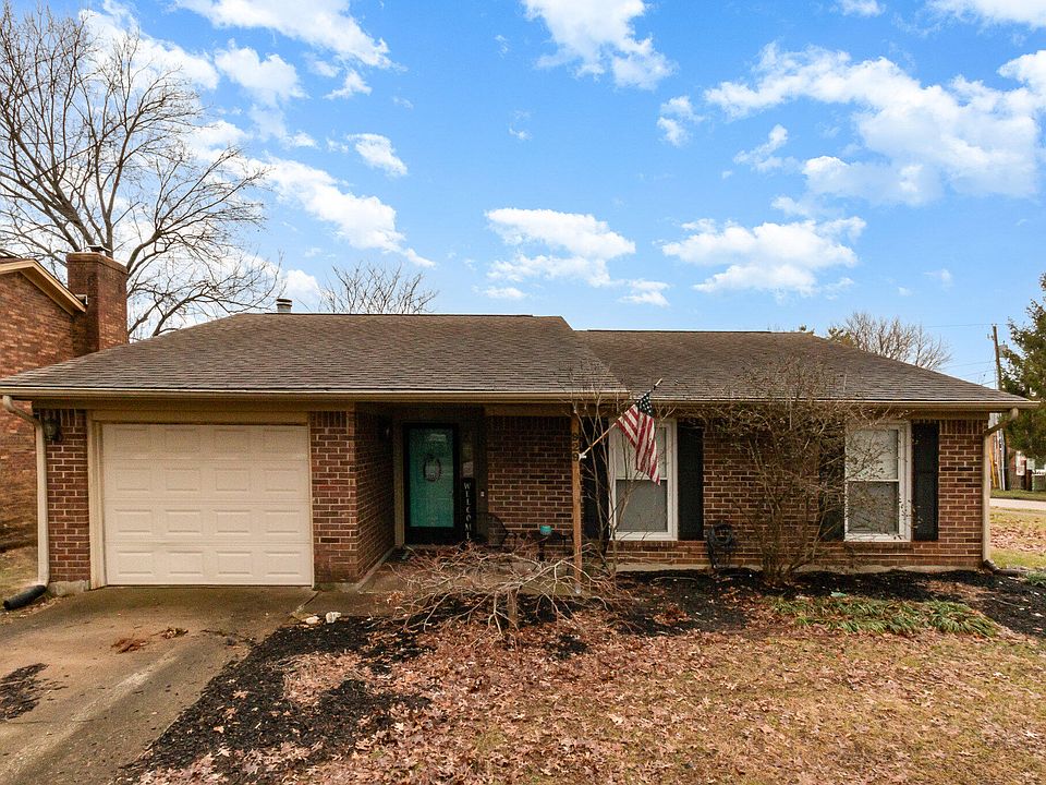 1st image of 929 Wyndham Hills Dr