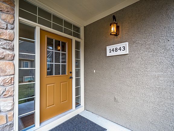2nd image of 14843 Meadow Ln