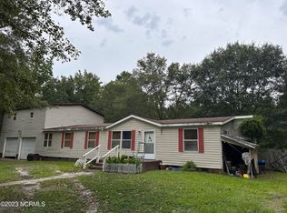 244 Burch Rd, Lumberton, NC 28360