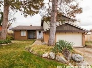 1042 E Bedford Dr, Kaysville, UT 84037