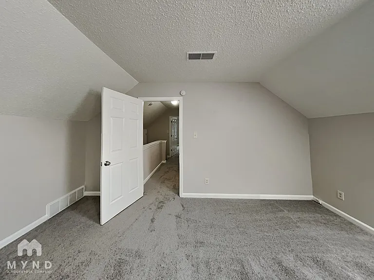 7002 Timber Rise Cv — Photo 12