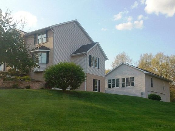 2nd image of 2704 Cedarwood Ct