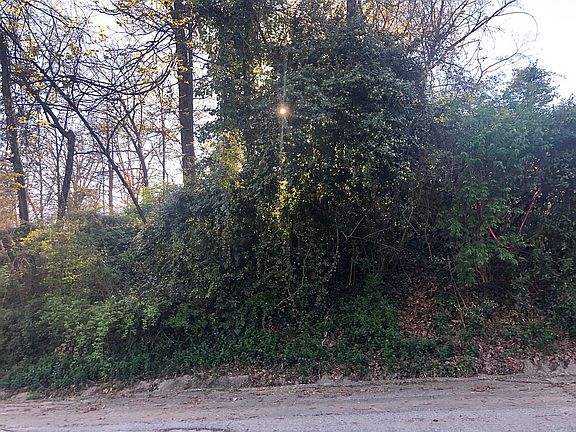 3rd image of LOT 6 Avon Pl