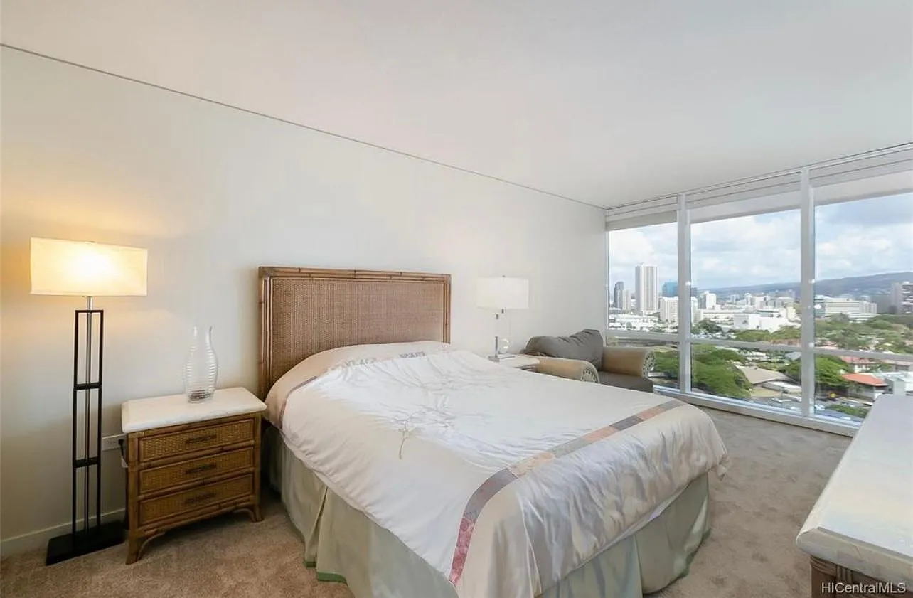 1288 Kapiolani Blvd — Photo 4
