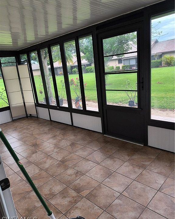 2nd image of 9317 Cobbler Ln