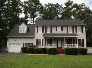 8201 Whirlaway Dr, Midlothian, VA 23112