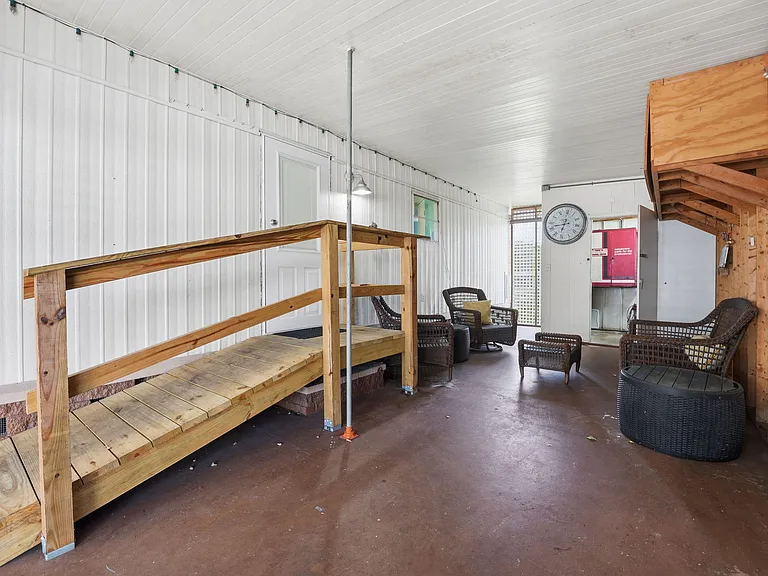 4432 Calm Harbor St — Photo 21