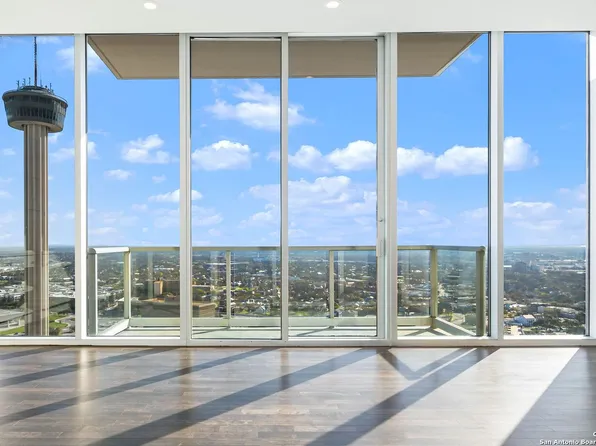 610 E MARKET ST #2805, San Antonio, TX 78205