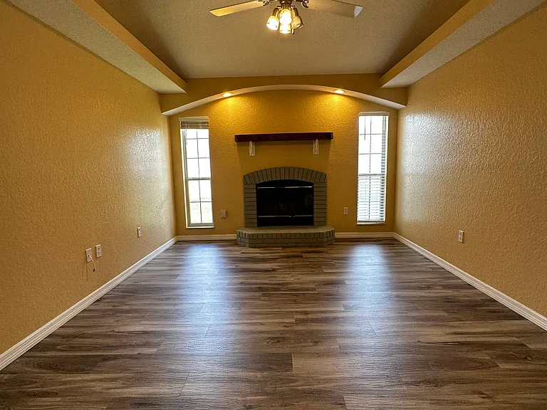 4403 Whitton Way — Photo 10