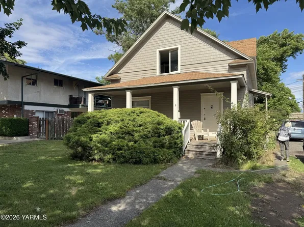 9 Hall Ave, Yakima, WA 98902