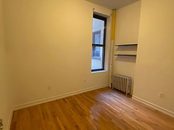 5th image of 315 W 54th St #3W