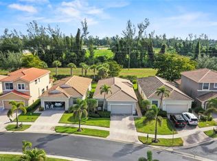 8991 Spring Mountain Way, Fort Myers, FL 33908