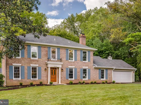 15208 Red Clover Dr, Rockville, MD 20853