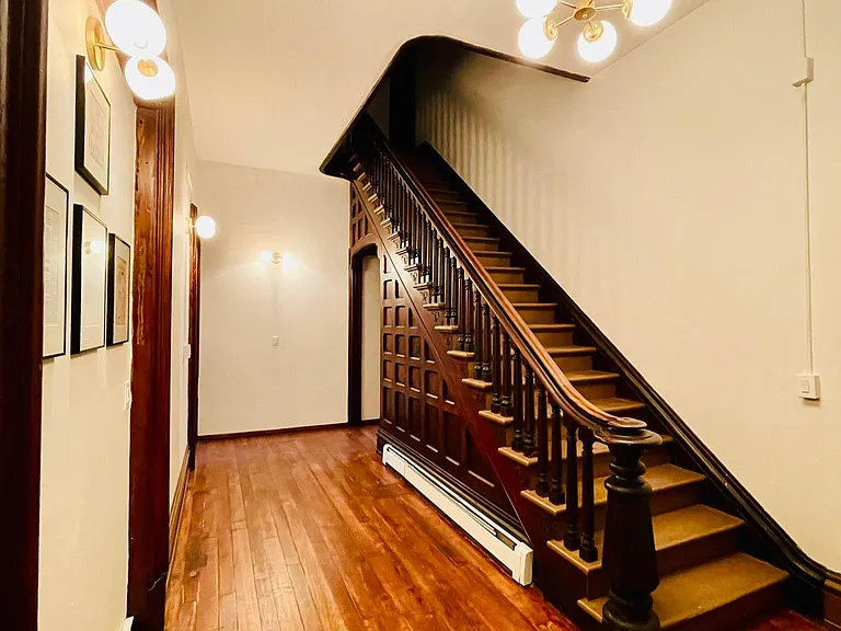 40 S Main St #4 — Photo 13