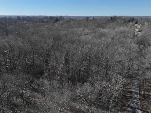 449 Hesmer Rd, Evansville, IN 47711