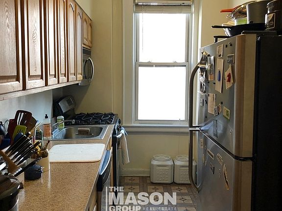 5th image of 201 W 92nd St APT 4C