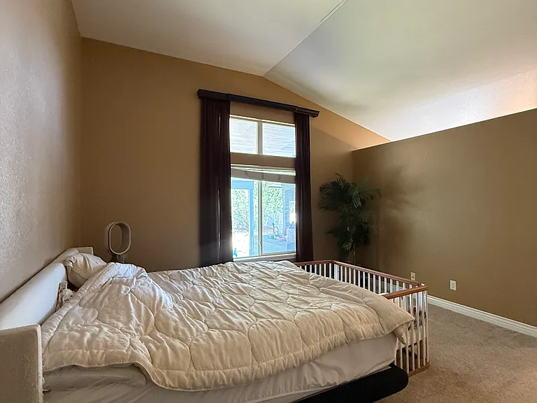 403 Promontory Dr — Photo 11