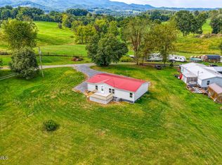21081 Lyers Ln, Damascus, VA 24236