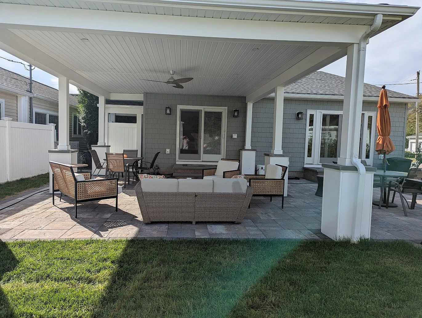 4 bed, 1800 sqft, $5,800 — Photo 3