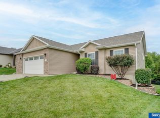 4636 W Mary Louise Ln, Lincoln, NE 68528