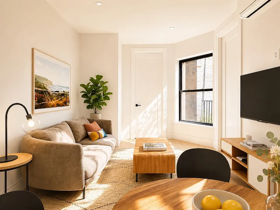 371 Broome St #18R