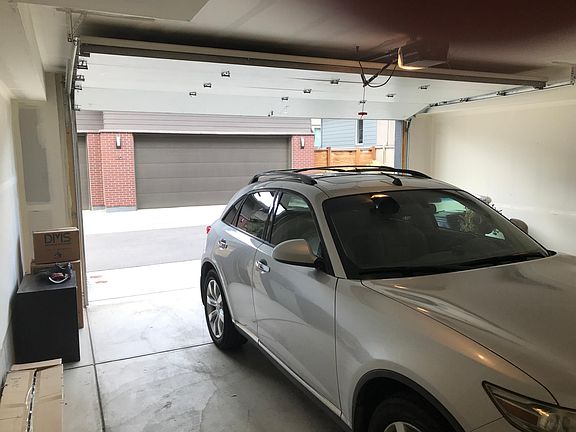 3rd image of 6749 E Lowry Blvd