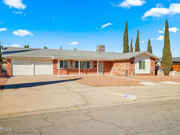 3rd image of 10233 Ashwood Dr
