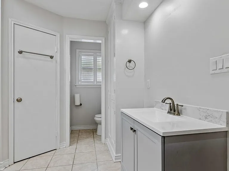 6915 La Mirada Dr — Photo 17