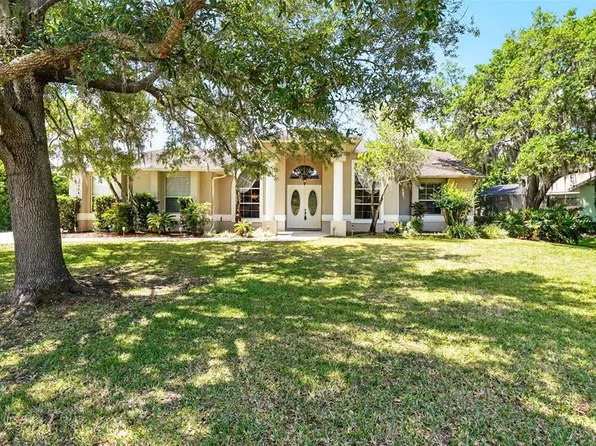 2374 Eagle Trace Dr, Kissimmee, FL 34746
