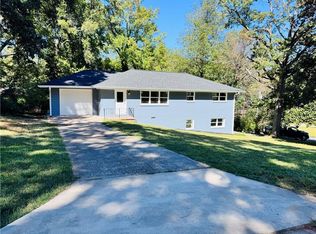 2224 Doris Dr, Decatur, GA 30034