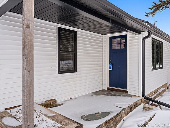 5th image of 8900 E Cleveland Rd