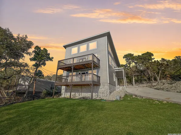 2292 Waterfront Park, Canyon Lake, TX 78133