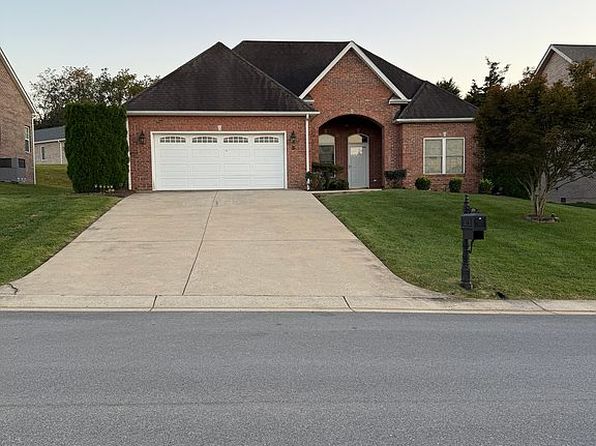 406 Manchester Pl