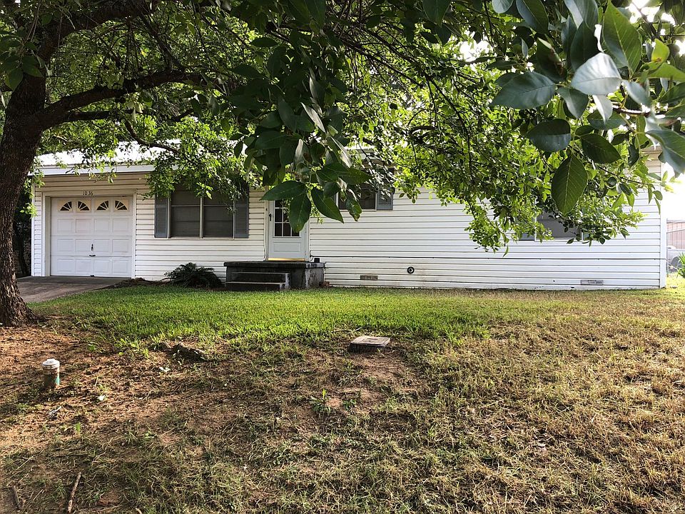1st image of 1036 Big Rock St